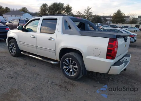 2011 Chevrolet Avalanche 1500 Ltz z USA, uszkodzony, nr VIN 3GNTKGE34BG162061